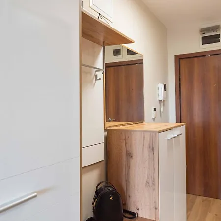 Apartment Seven 4 U Burgas